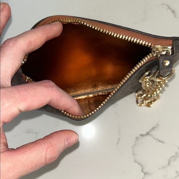 Michael Kors Dark Brown Crossbody belt Bag with gold chain link hardware - Picture 10 of 12